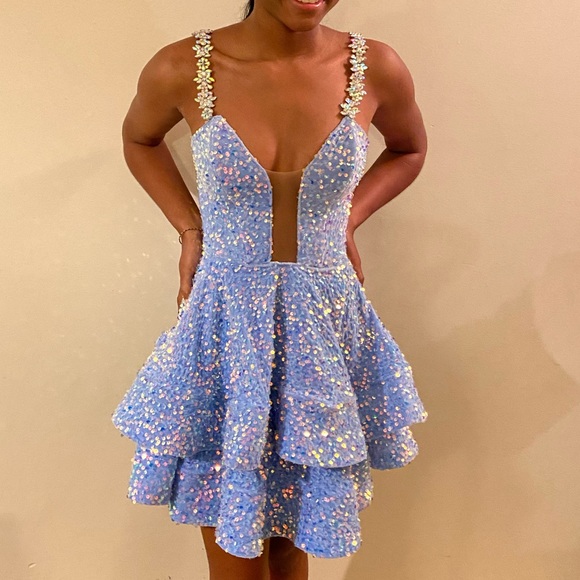 Baby blue baby doll style dress - Picture 2 of 3
